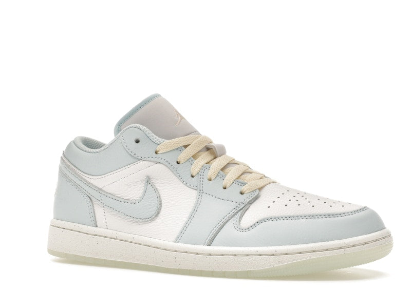 Air Jordan 1 Low SE Glacier Blue Summit White