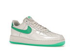 Nike Air Force 1 Low '07 Patent Platinum Tint Stadium Green, vista a 360 gradi 4 di 36