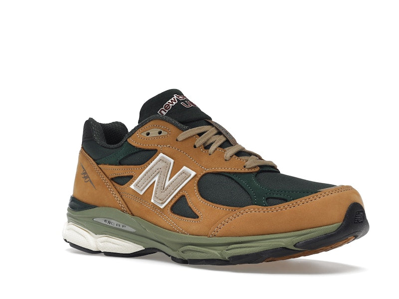 New Balance 990v3 MiUSA Tan Green, vista a 360 gradi 5 di 36