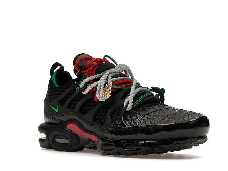 Nike Air Max Plus Homecoming Black