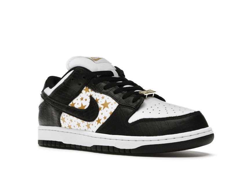 Nike SB Dunk Low Supreme Black, vista a 360 gradi 5 di 36