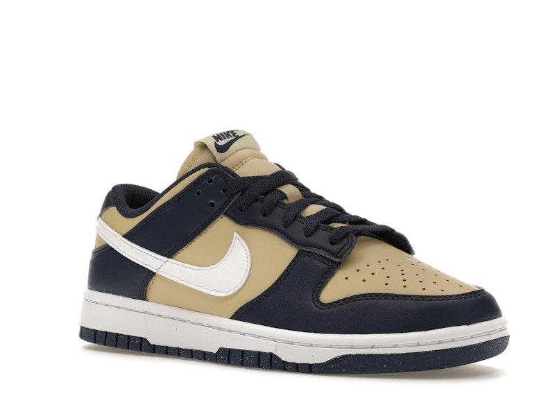 Nike Dunk Low Next Nature Midnight Navy Gold (Women's), vista a 360 gradi 5 di 36