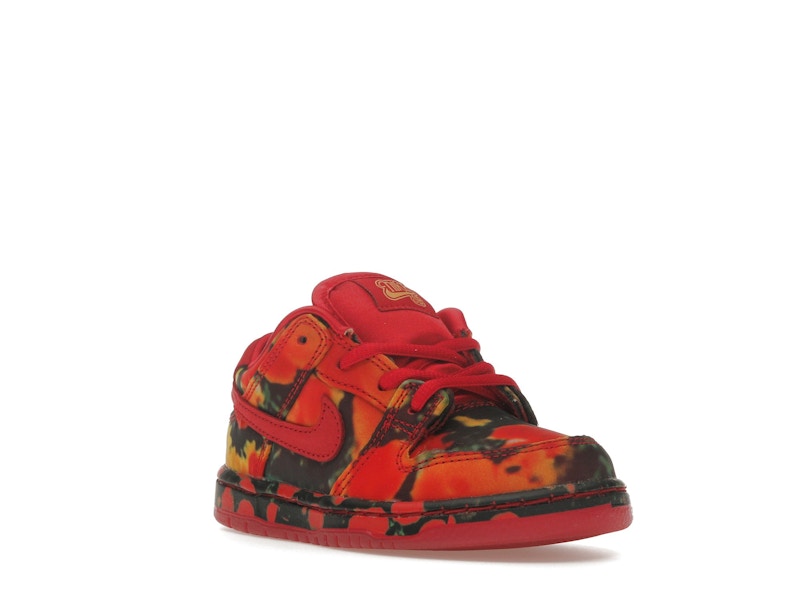 Nike SB Dunk Low The Wizard of Oz Poppy Field (TD)