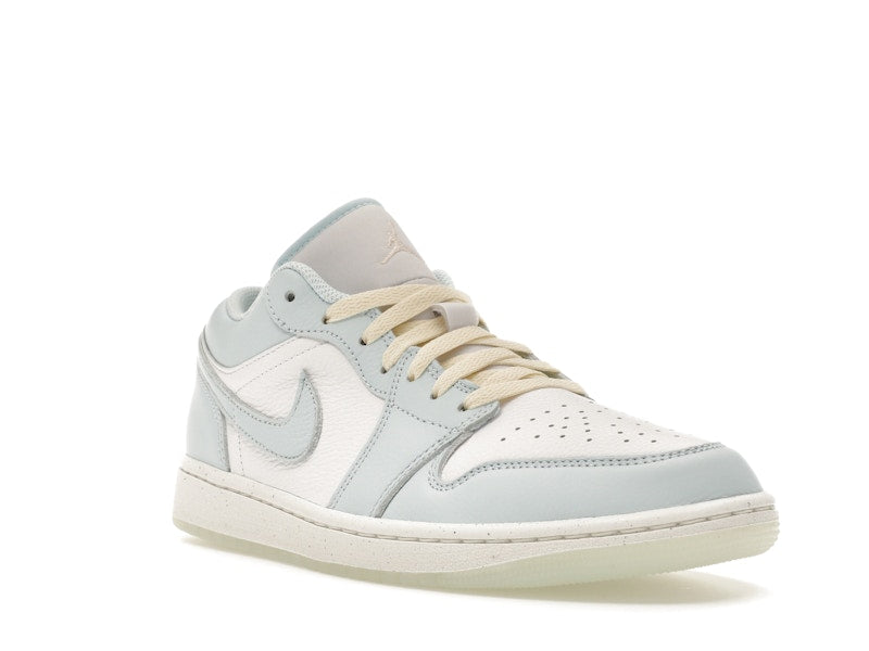 Air Jordan 1 Low SE Glacier Blue Summit White