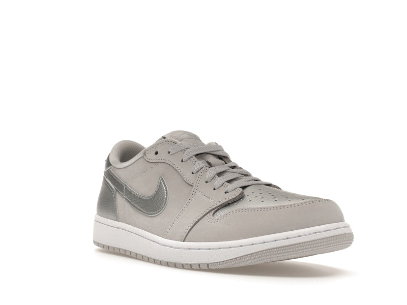 Air Jordan 1 Low OG Metallic Silver