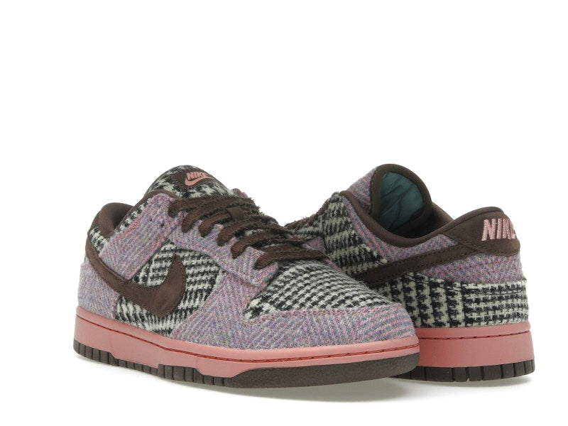 Nike Dunk Low Harris Tweed Purple Pink (Women's), vista a 360 gradi 6 di 36
