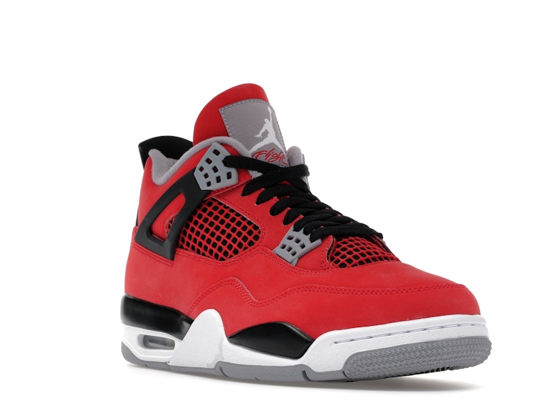 Air Jordan 4 Retro Toro Bravo (2026)