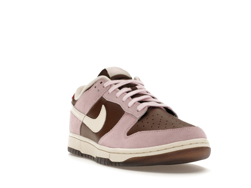 Nike Dunk Low Neapolitan (Women's)