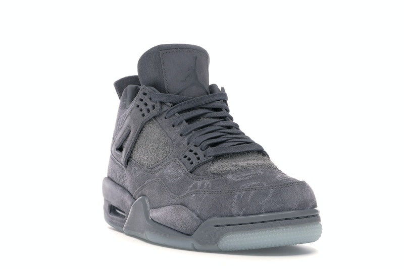 Air Jordan 4 Retro Kaws