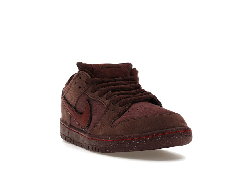 Nike SB Dunk Low City of Love Burgundy Crush