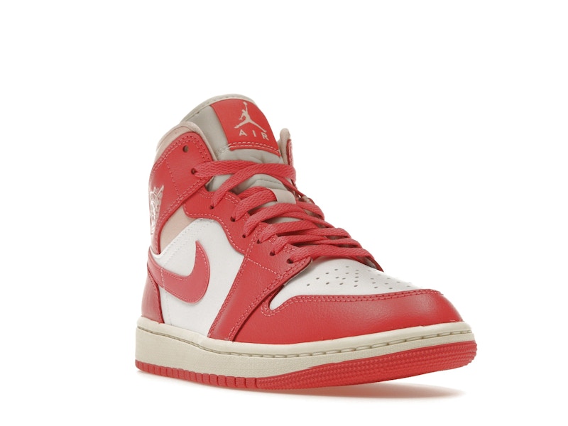 Air Jordan 1 Mid Strawberries And Cream