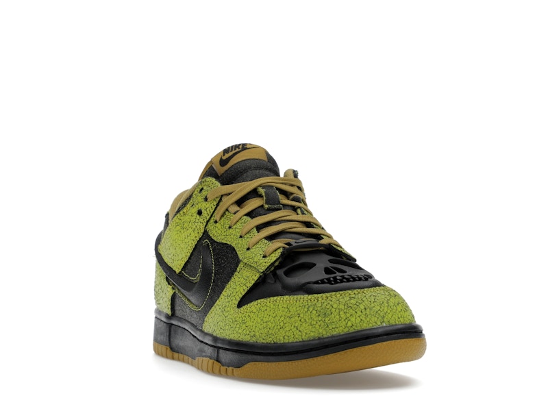 Nike Dunk Low Retro QS Halloween Skull