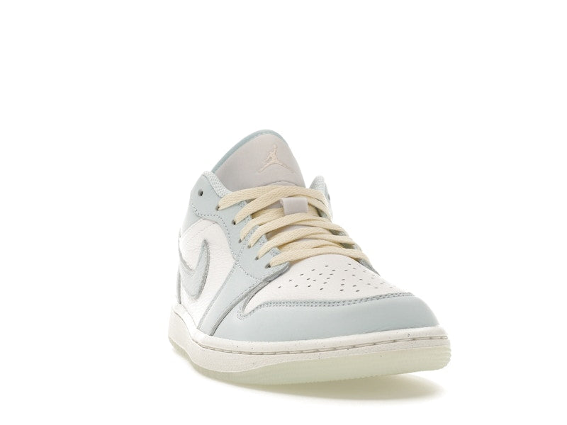 Air Jordan 1 Low SE Glacier Blue Summit White