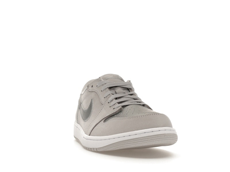 Air Jordan 1 Low OG Metallic Silver