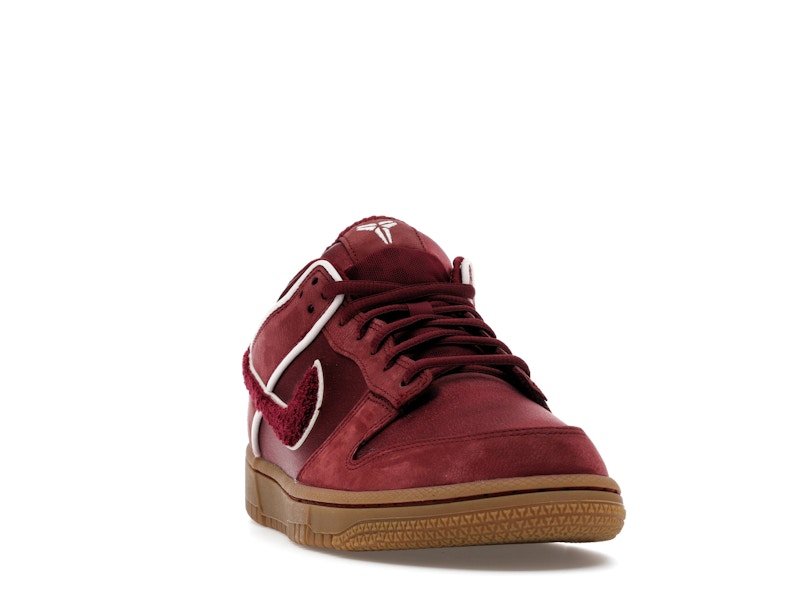 Nike Dunk Low Protro Kobe Bryant Lower Merion Away