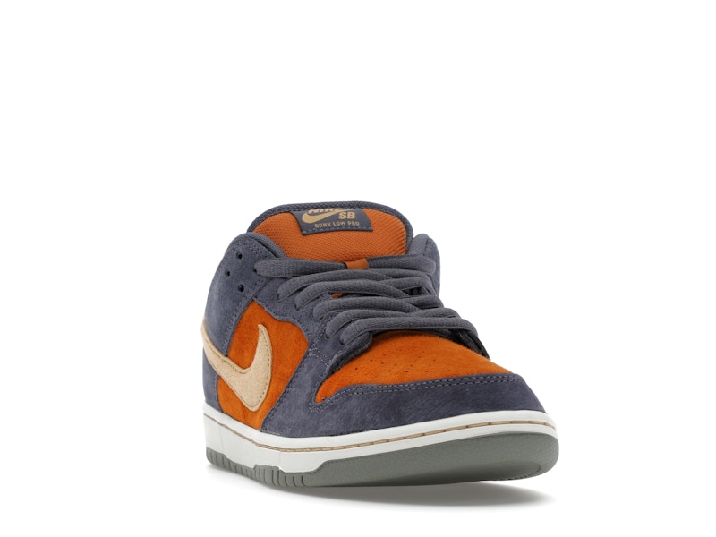 Nike SB Dunk Low Light Carbon Monarch, vista a 360 gradi 8 di 36