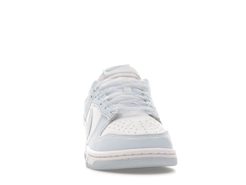 Nike Dunk Low Next Nature White Blue Tint (Women's), vista a 360 gradi 9 di 36