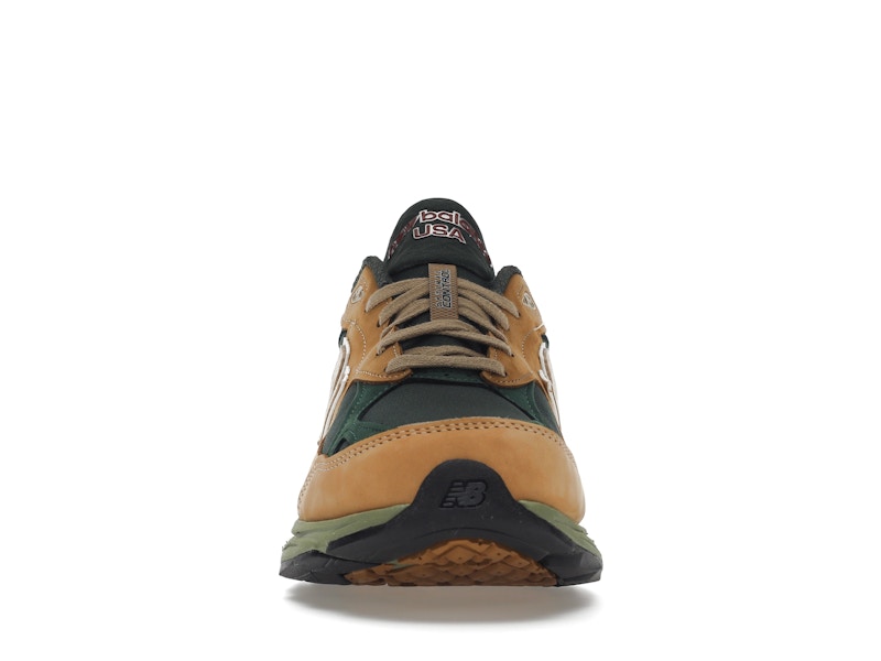 New Balance 990v3 MiUSA Tan Green, vista a 360 gradi 10 di 36