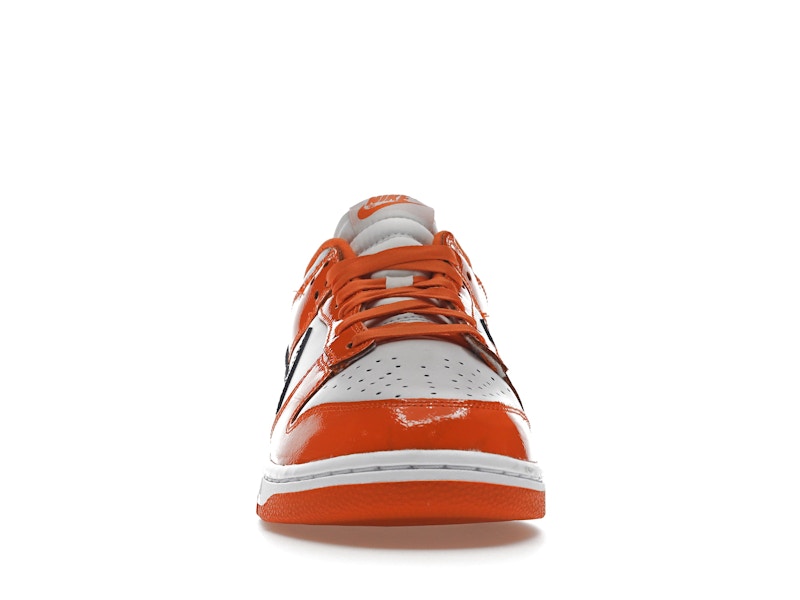 Nike Dunk Low Patent Halloween (2022) (Women's), vista a 360 gradi 10 di 36
