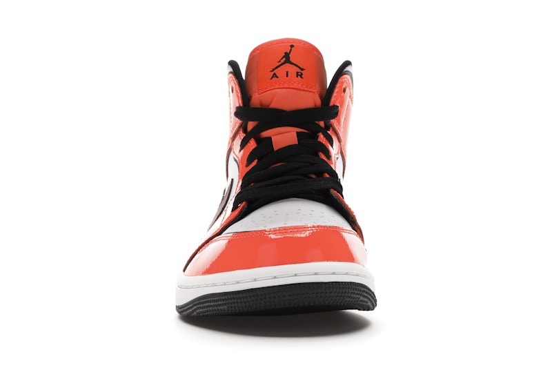 Air Jordan 1 Mid SE Turf Orange