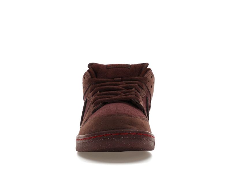 Nike SB Dunk Low City of Love Burgundy Crush