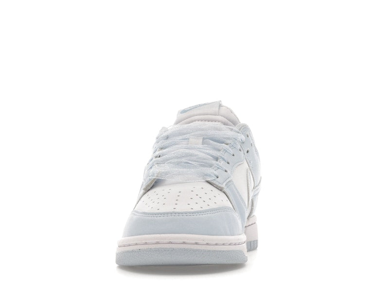Nike Dunk Low Next Nature White Blue Tint (Women's), vista a 360 gradi 11 di 36