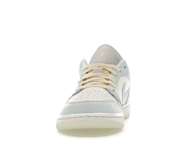 Air Jordan 1 Low SE Glacier Blue Summit White