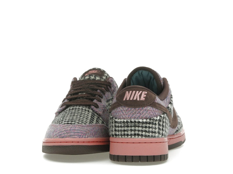 Nike Dunk Low Harris Tweed Purple Pink (Women's), vista a 360 gradi 11 di 36