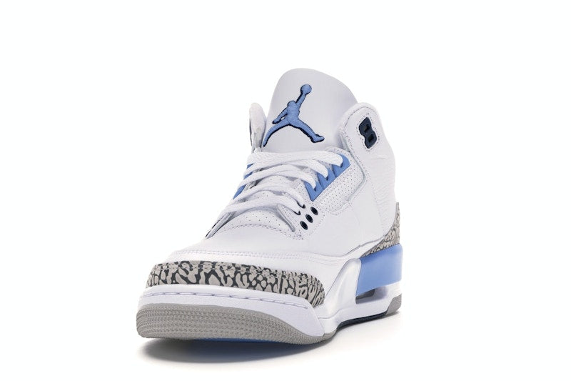 Air Jordan 3 Retro Unc (2020), vista a 360 gradi 12 di 36