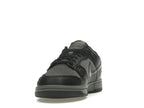 Nike Dunk Low Black Roses (Women's), vista a 360 gradi 12 di 36