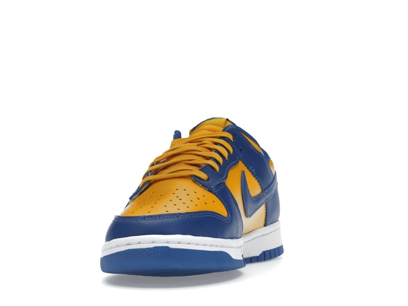 Nike Dunk Low UCLA, vista a 360 gradi 12 di 36