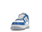 Nike Air Force 1 Low Blue Patent (Women's), vista a 360 gradi 12 di 36