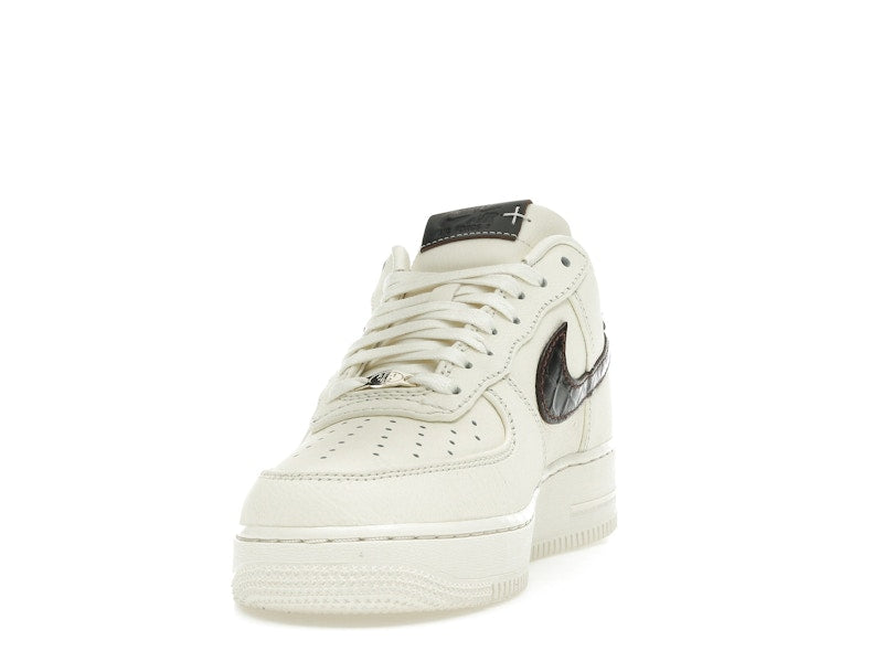Nike Air Force 1 Low '07 Soft Pearl Brown Croc, vista a 360 gradi 12 di 36