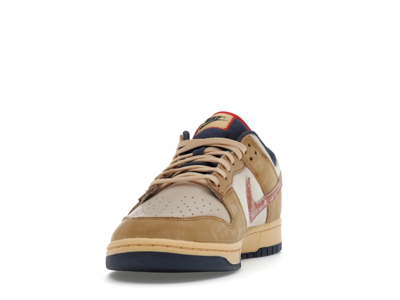Nike Dunk Low Sketch and Exploration, vista a 360 gradi 12 di 36