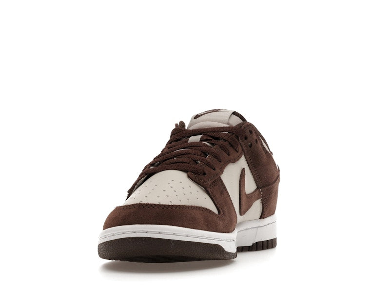 Nike Dunk Low Light Orewood Brown (Women's), vista a 360 gradi 13 di 39