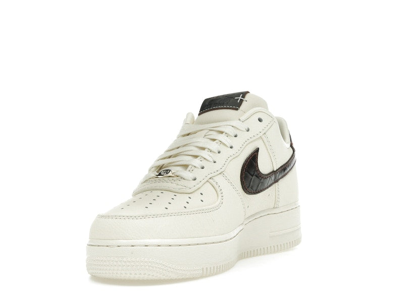 Nike Air Force 1 Low '07 Soft Pearl Brown Croc, vista a 360 gradi 13 di 36