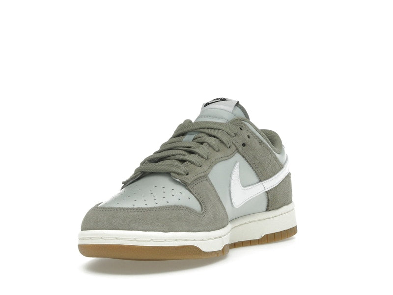 Nike Dunk Low Retro SE Light Silver Light Army Sail White, vista a 360 gradi 13 di 36