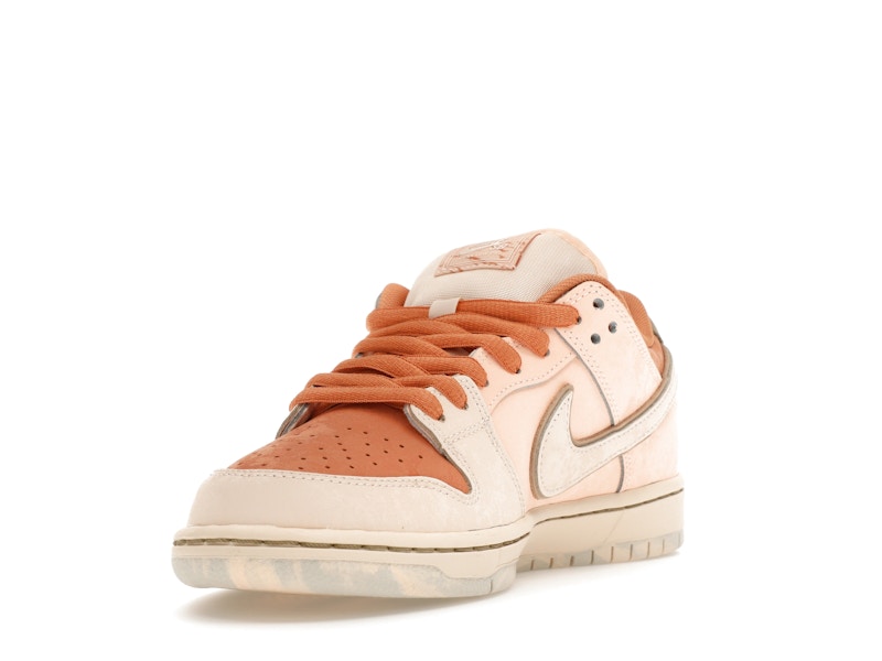 Nike SB Dunk Low Trocadéro Gardens - Amber Brown/Guava Ice/Crimson Tint/Hemp/Neutral Olive/Pale Ivory - FV5926-200 - 13