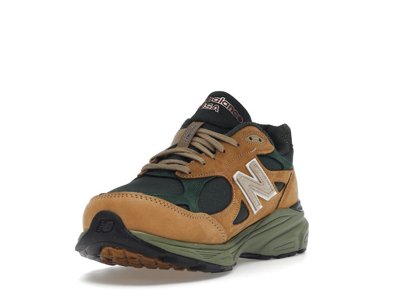 New Balance 990v3 MiUSA Tan Green, vista a 360 gradi 13 di 36