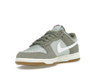 Nike Dunk Low Retro SE Light Silver Light Army Sail White, vista a 360 gradi 14 di 36