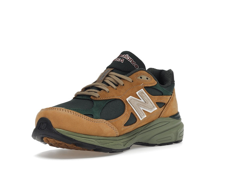 New Balance 990v3 MiUSA Tan Green, vista a 360 gradi 14 di 36