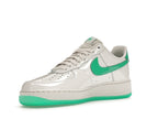 Nike Air Force 1 Low '07 Patent Platinum Tint Stadium Green, vista a 360 gradi 15 di 36