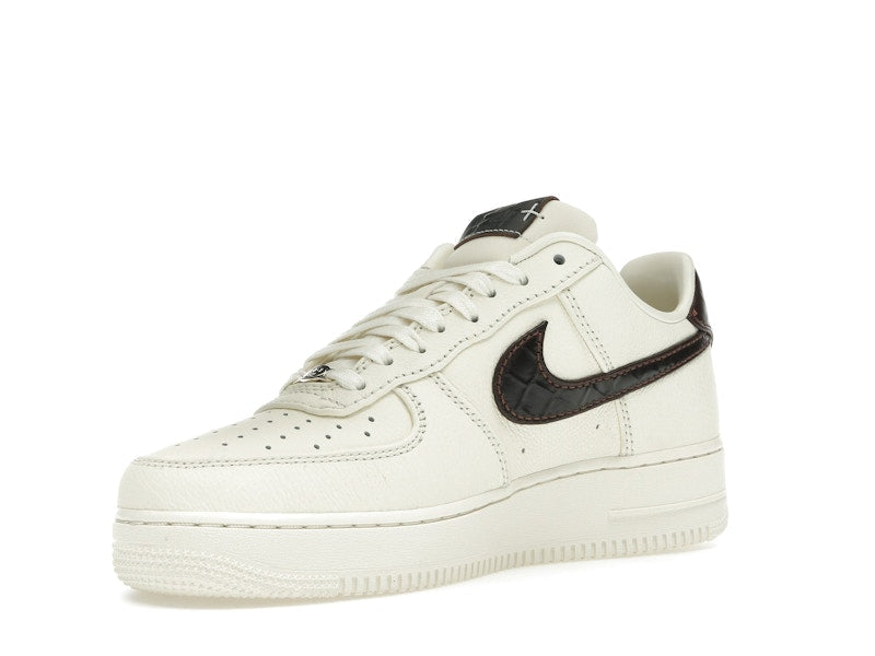 Nike Air Force 1 Low '07 Soft Pearl Brown Croc, vista a 360 gradi 15 di 36