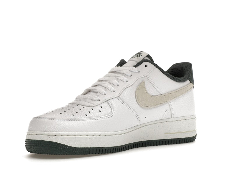 Nike Air Force 1 Low '07 LV8 Vintage Green, vista a 360 gradi 15 di 36