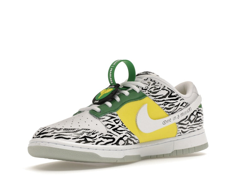 Nike Dunk Low Doernbecher Zoe - White/Black-Green-Yellow - DR7305-100 - 15