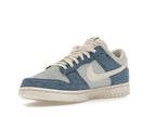 Nike Dunk Low Smokey Blue Denim (Women's), vista a 360 gradi 15 di 36