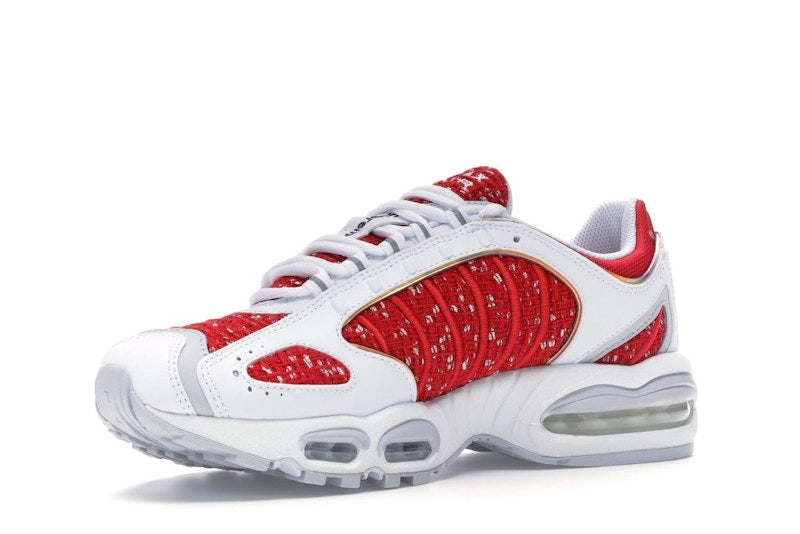 Nike Air Max Tailwind 4 Supreme White, vista a 360 gradi 16 di 36