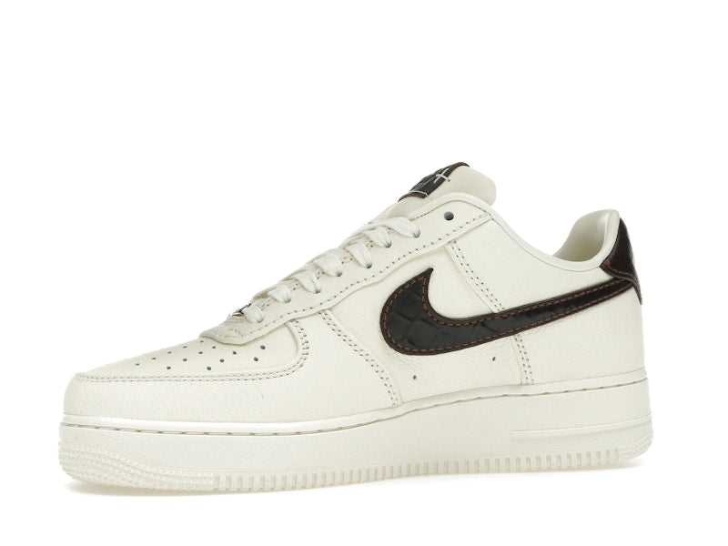 Nike Air Force 1 Low '07 Soft Pearl Brown Croc, vista a 360 gradi 17 di 36