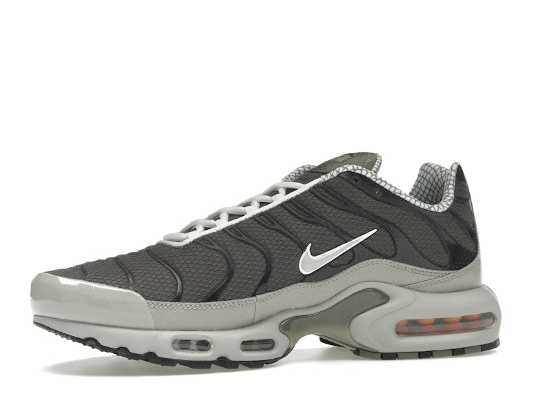 Nike Air Max Plus Year Of The Snake - Cave Stone/Summit White/Metallic Pewter/Vast Grey - IB7679-200 - 17