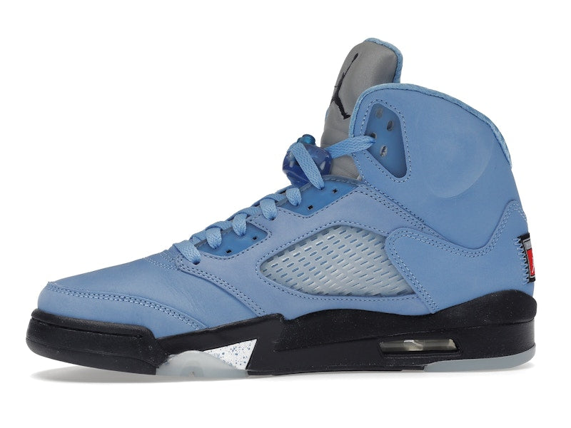 Air Jordan 5 Retro Unc University Blue, vista a 360 gradi 18 di 36